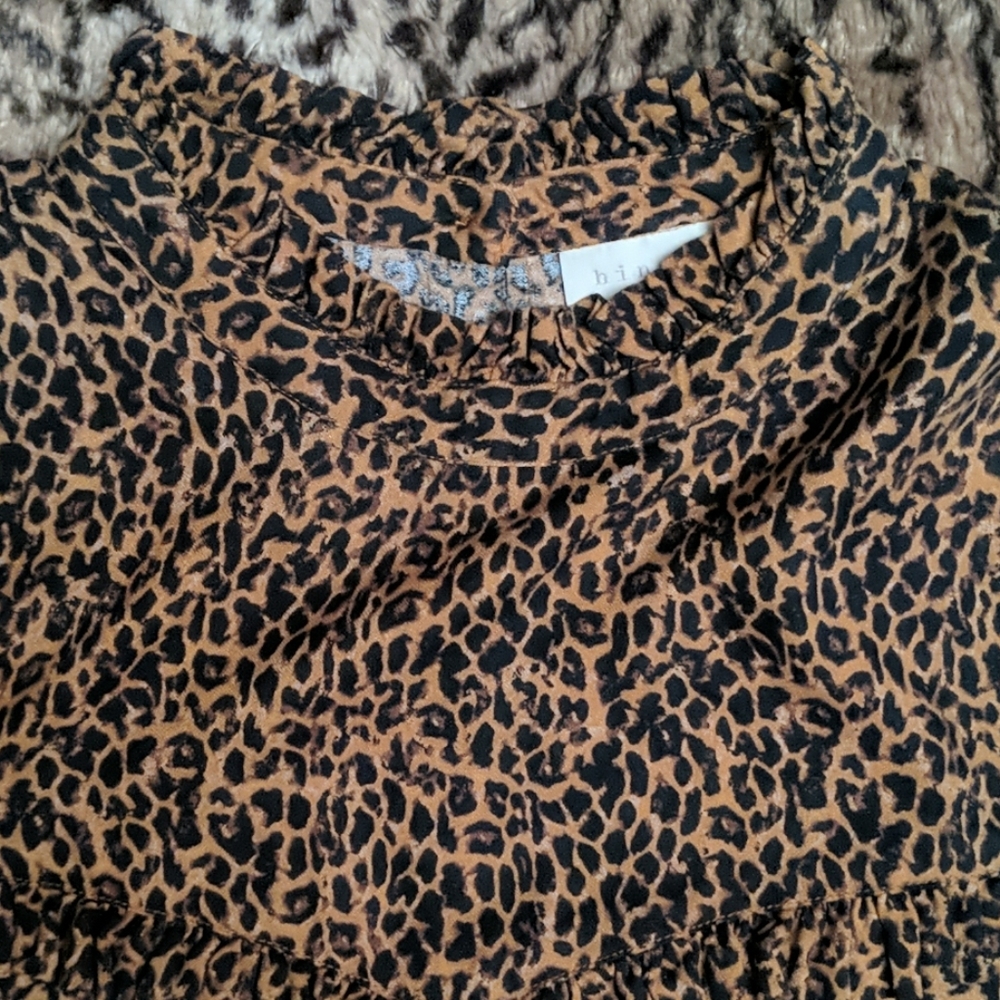 Hinge blouse - Picture 3 of 6